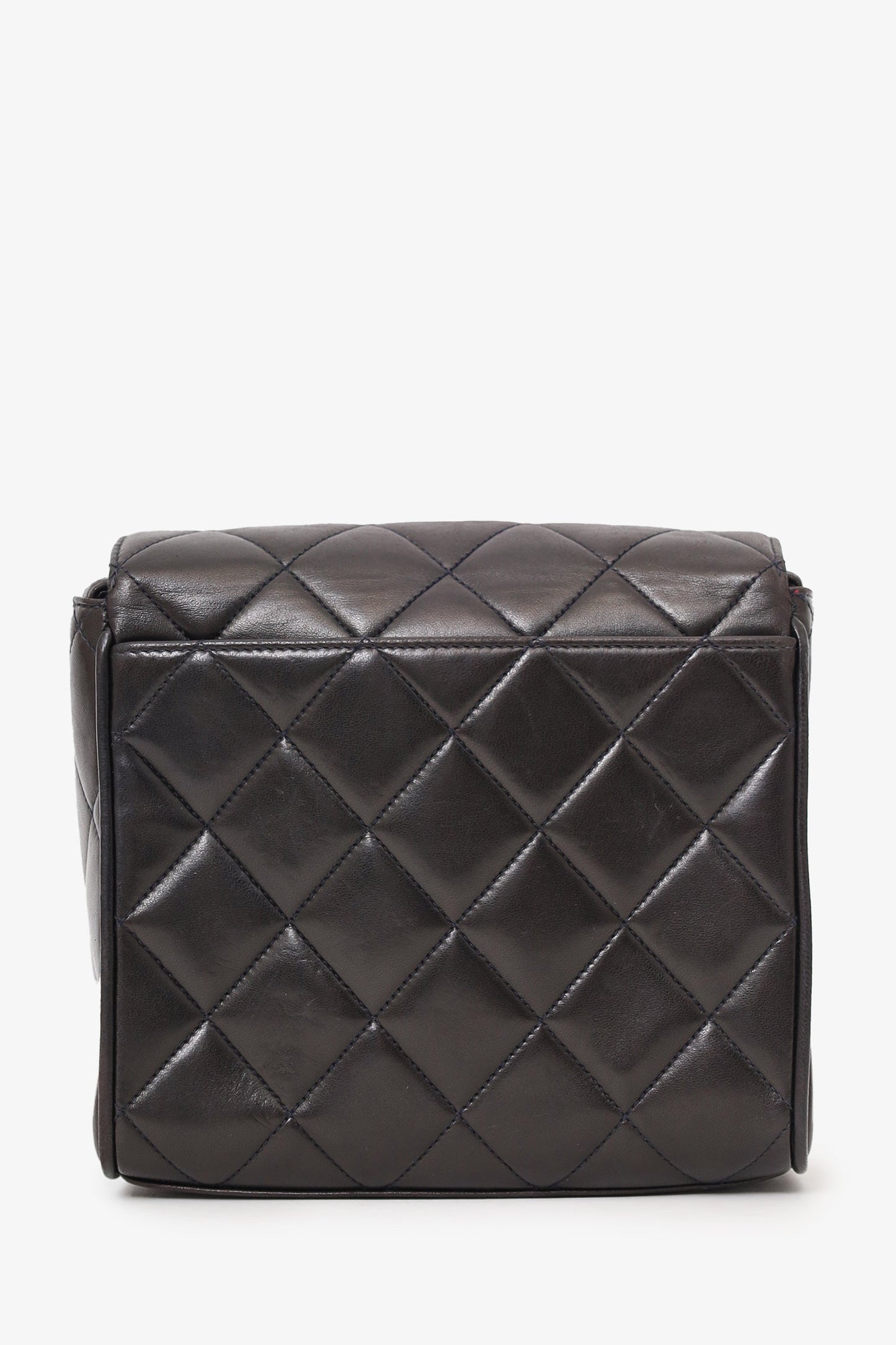 Pre-Loved Chanel™ 1991-94 So Black Quilted Lambskin Leather CC Shoulder Bag