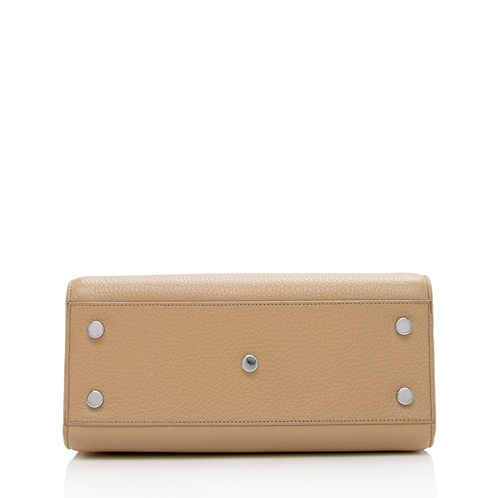 Saint Laurent Calfskin Classic Sac de Jour Nano Tote (SHF-16258)