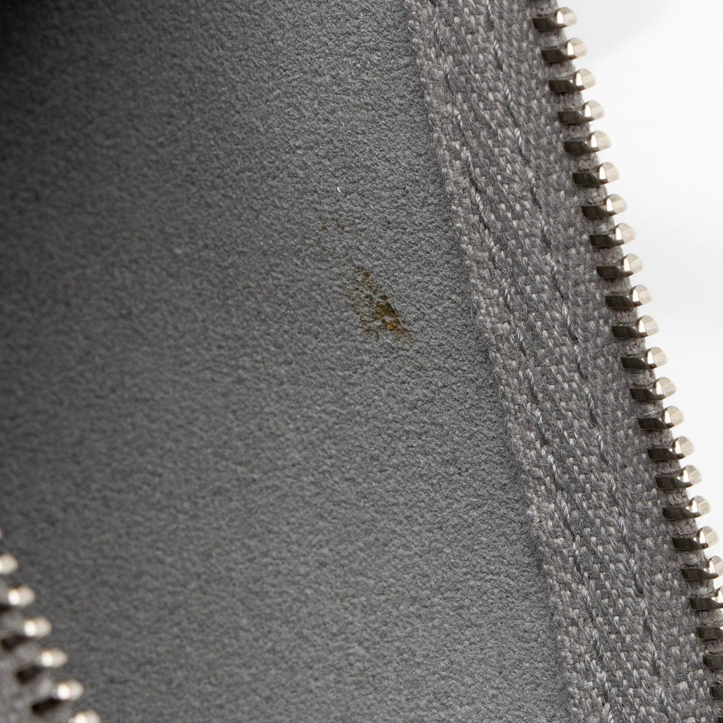 Saint Laurent Calfskin Large Shopping Tote (SHF-pwhKvE)
