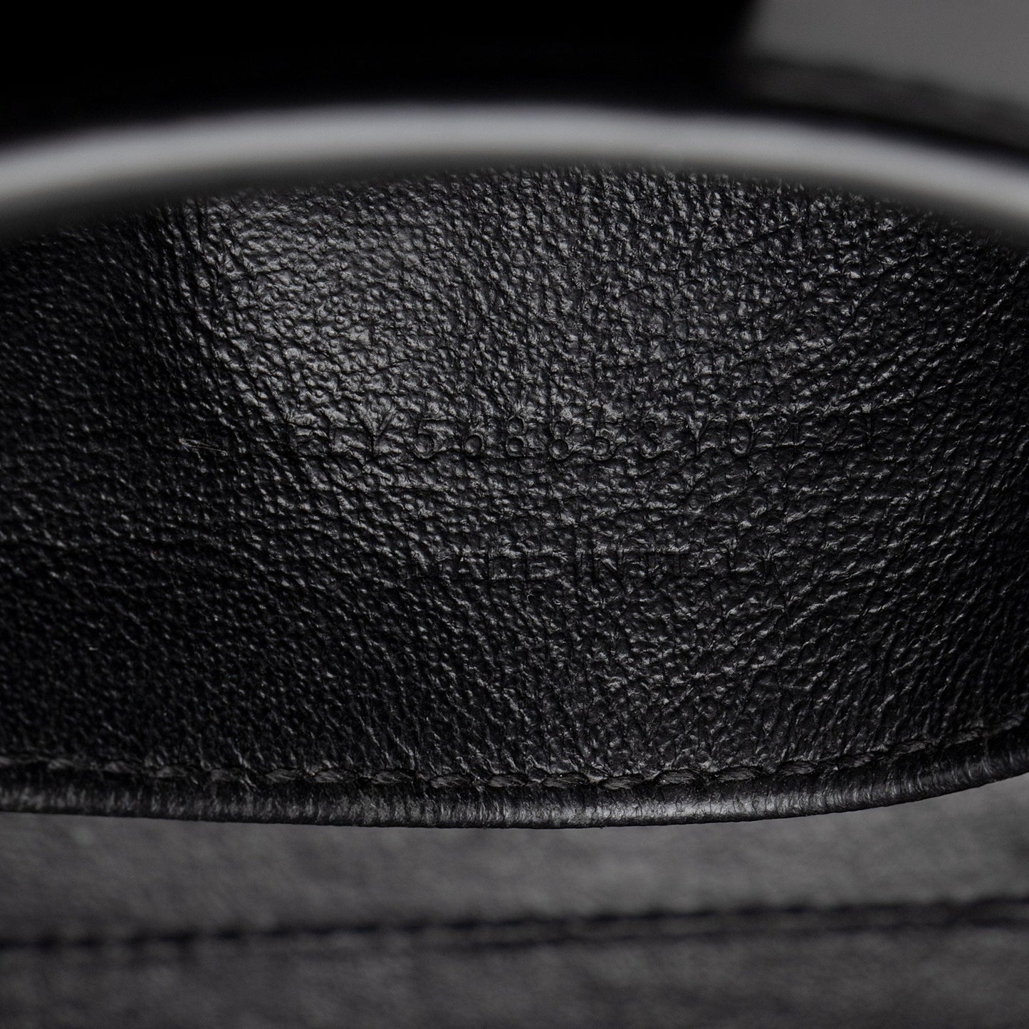 Saint Laurent Calfskin Monogram Baby Cabas Tote (SHF-Emwqyt)