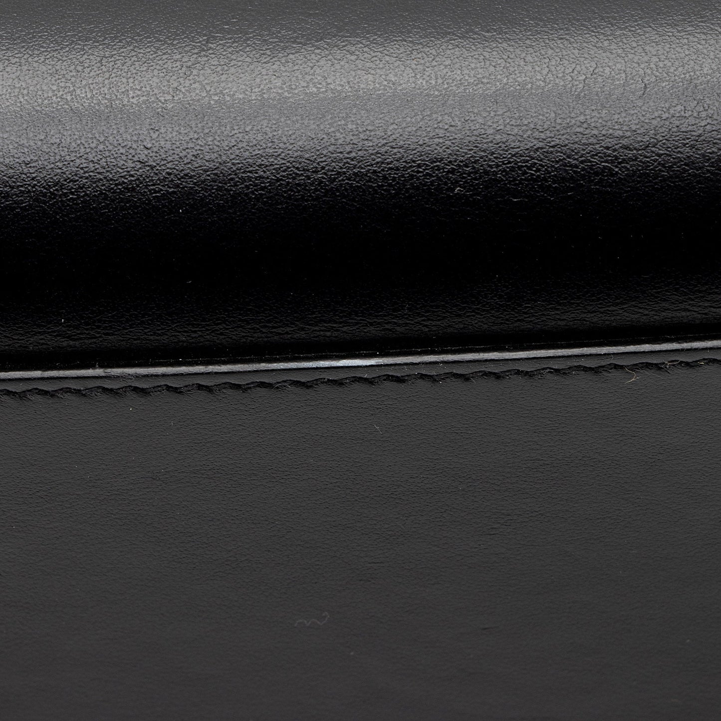 Saint Laurent Calfskin Monogram Baby Cabas Tote (SHF-Emwqyt)