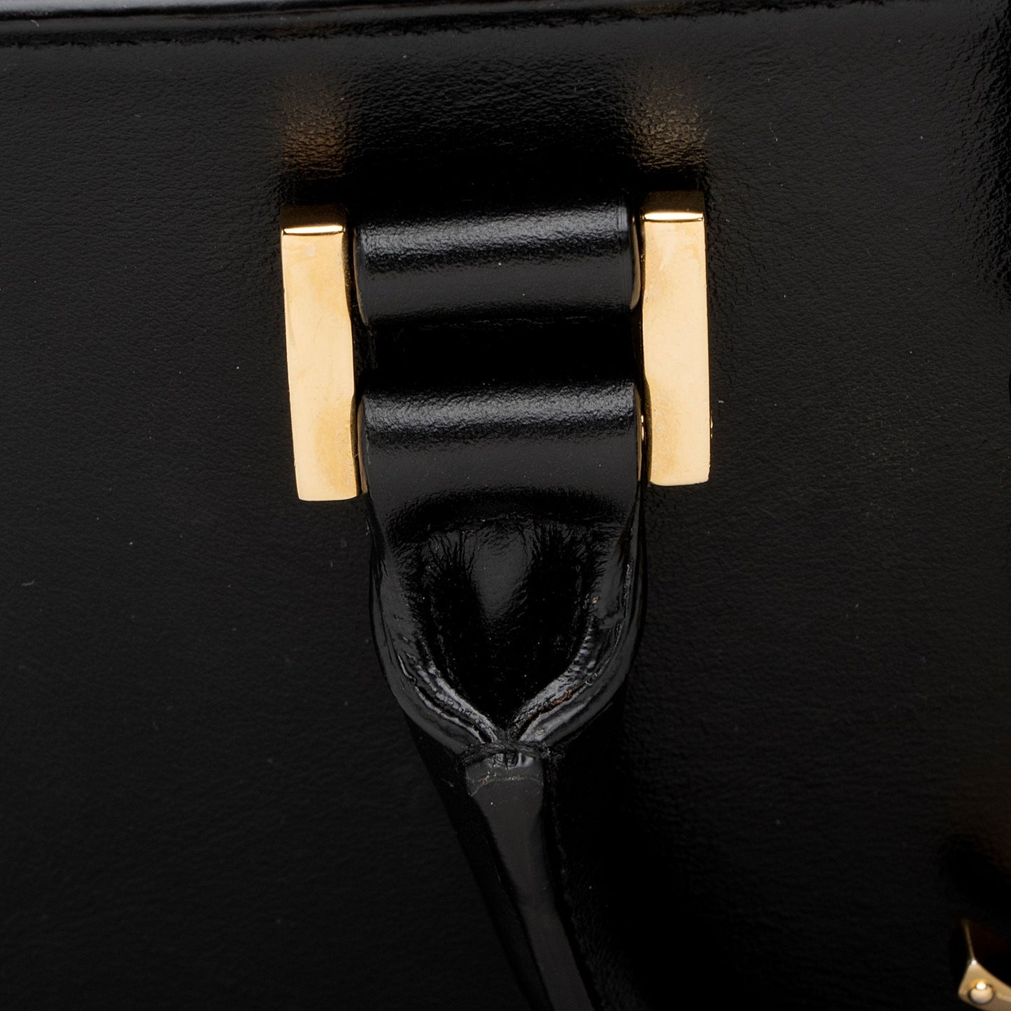 Saint Laurent Calfskin Monogram Baby Cabas Tote (SHF-Emwqyt)