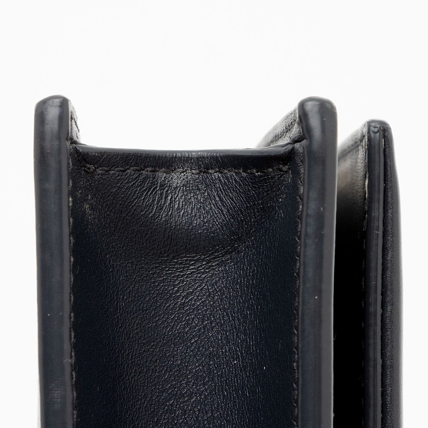 Saint Laurent Calfskin Monogram Kate Tassel Chain Wallet (SHF-GJz8iT)