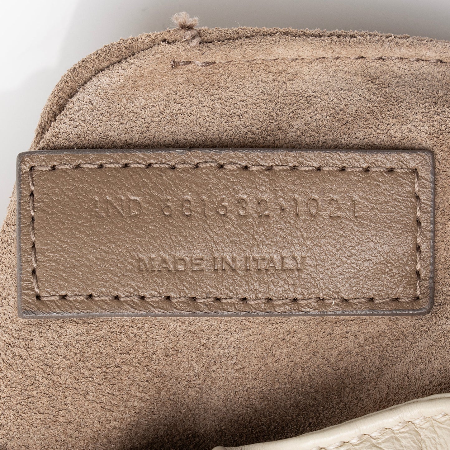 Saint Laurent Calfskin Monogram Pacpac Ruched Chain Hobo (SHF-vWA46Q)