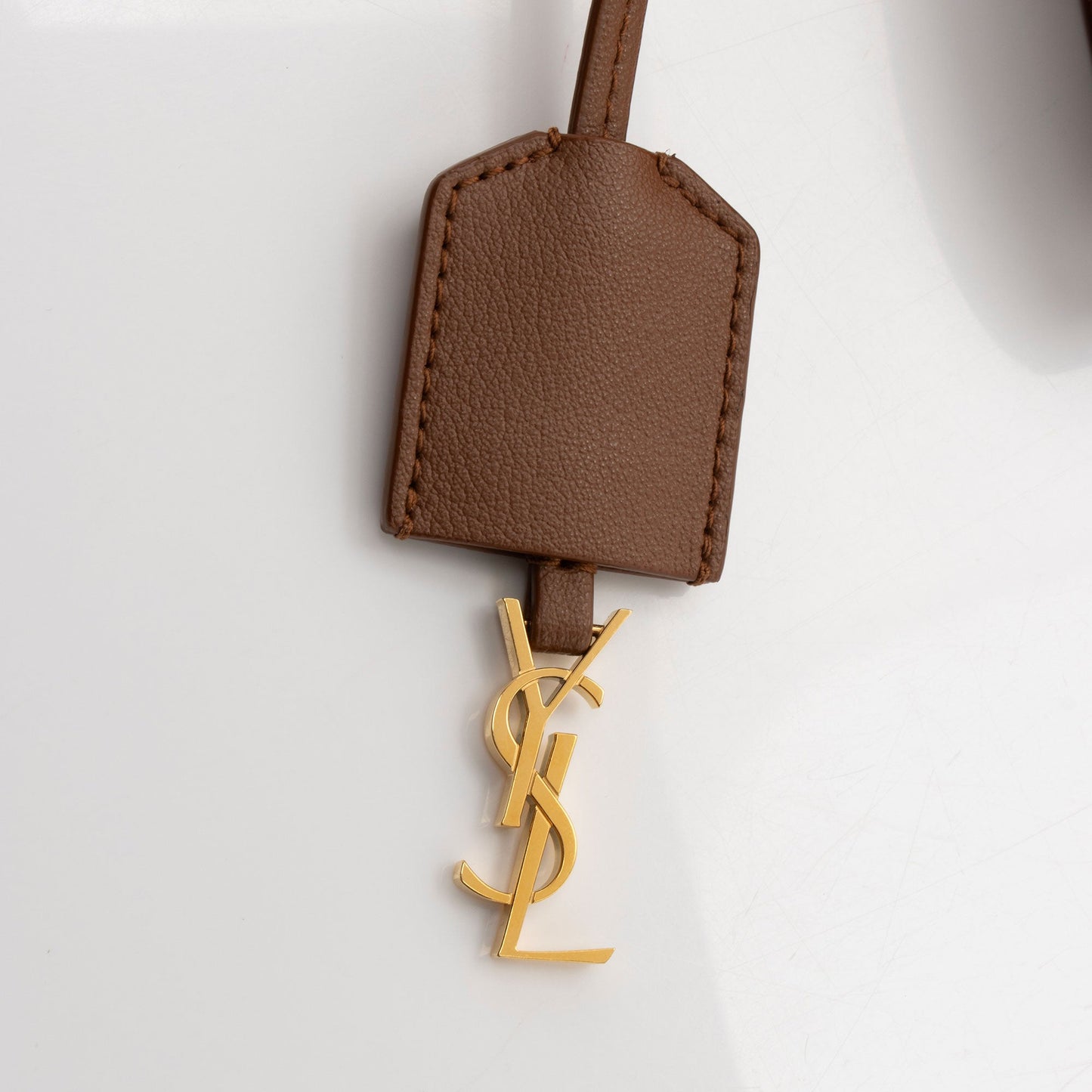 Saint Laurent Calfskin N/S Shopping Tote (SHF-9WdA9t)