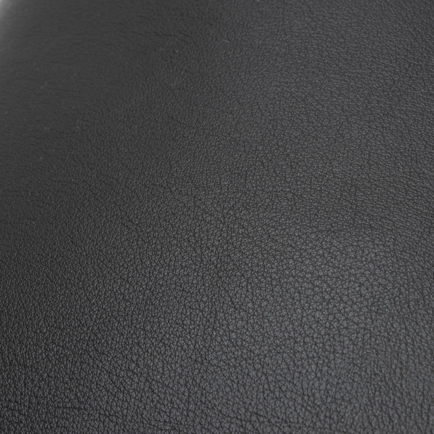 Saint Laurent Calfskin Toy Shopping Tote (SHF-Txsnak)