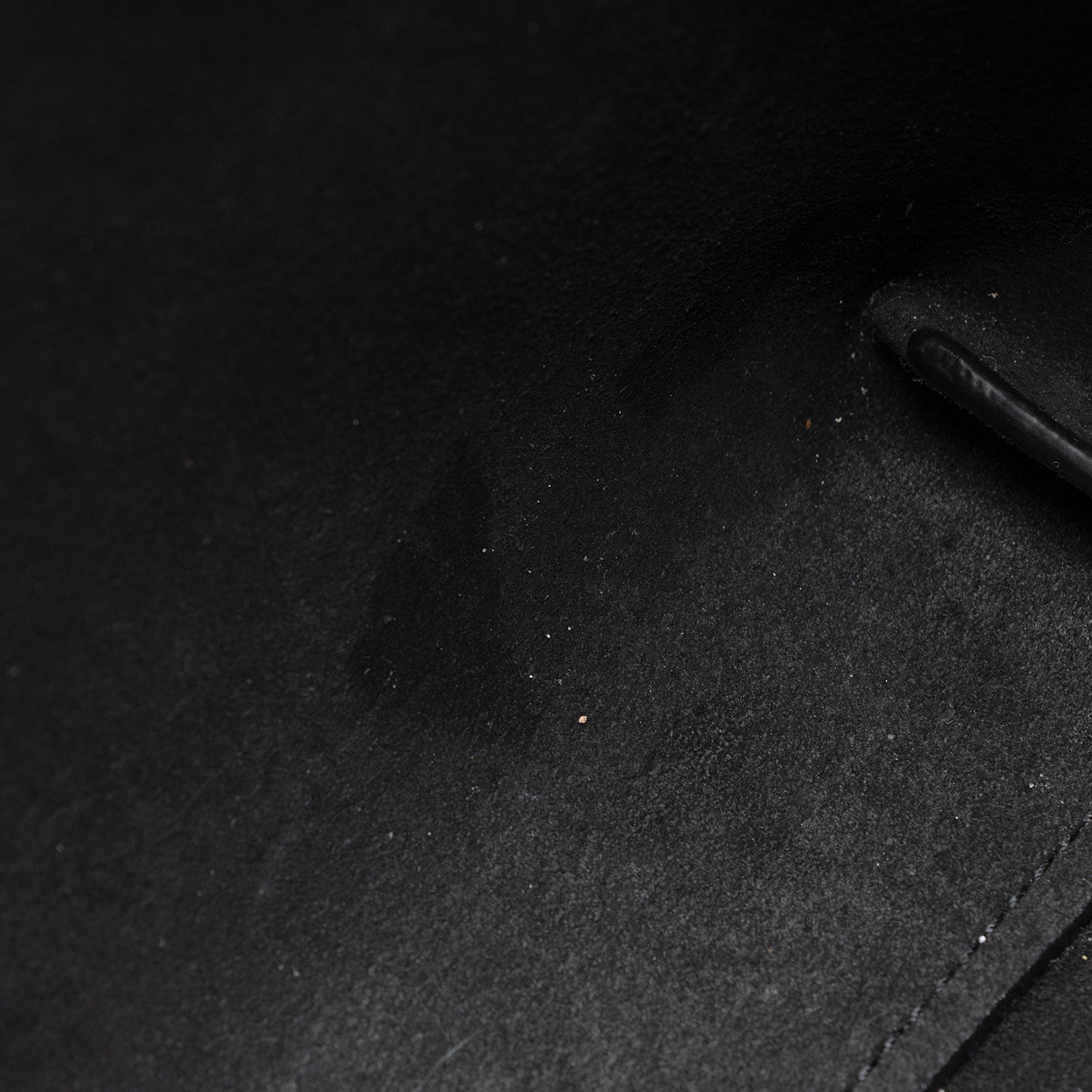 Saint Laurent Calfskin Toy Shopping Tote (SHF-Txsnak)