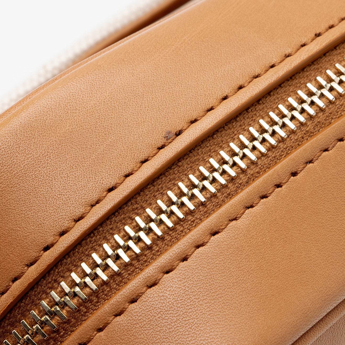 Saint Laurent Canvas Calfskin Monogram Sac Coeur Crossbody (SHF-XpAZQc)