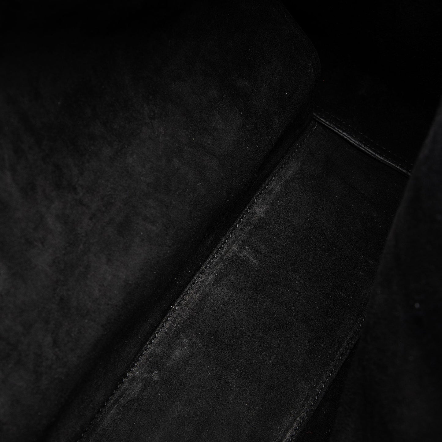 Saint Laurent Classic Calfskin Large Sac De Jour Tote (SHF-bynEkD)