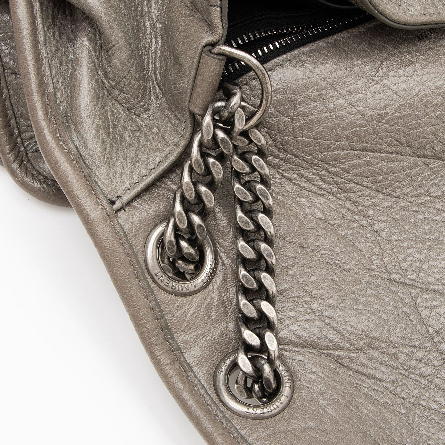 Saint Laurent Crinkled Calfskin Monogram Niki Medium Shoulder Bag (SHF-BbD05y)