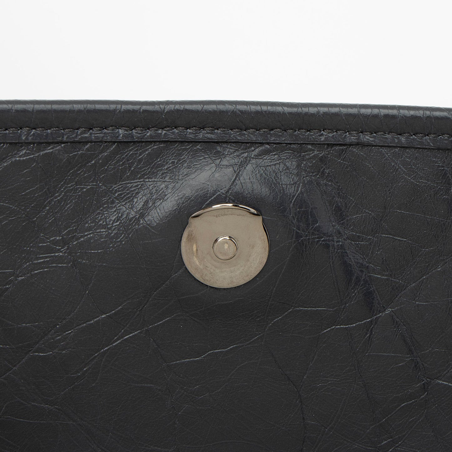 Saint Laurent Crinkled Calfskin Monogram Niki Medium Shoulder Bag (SHF-NH7fO1)
