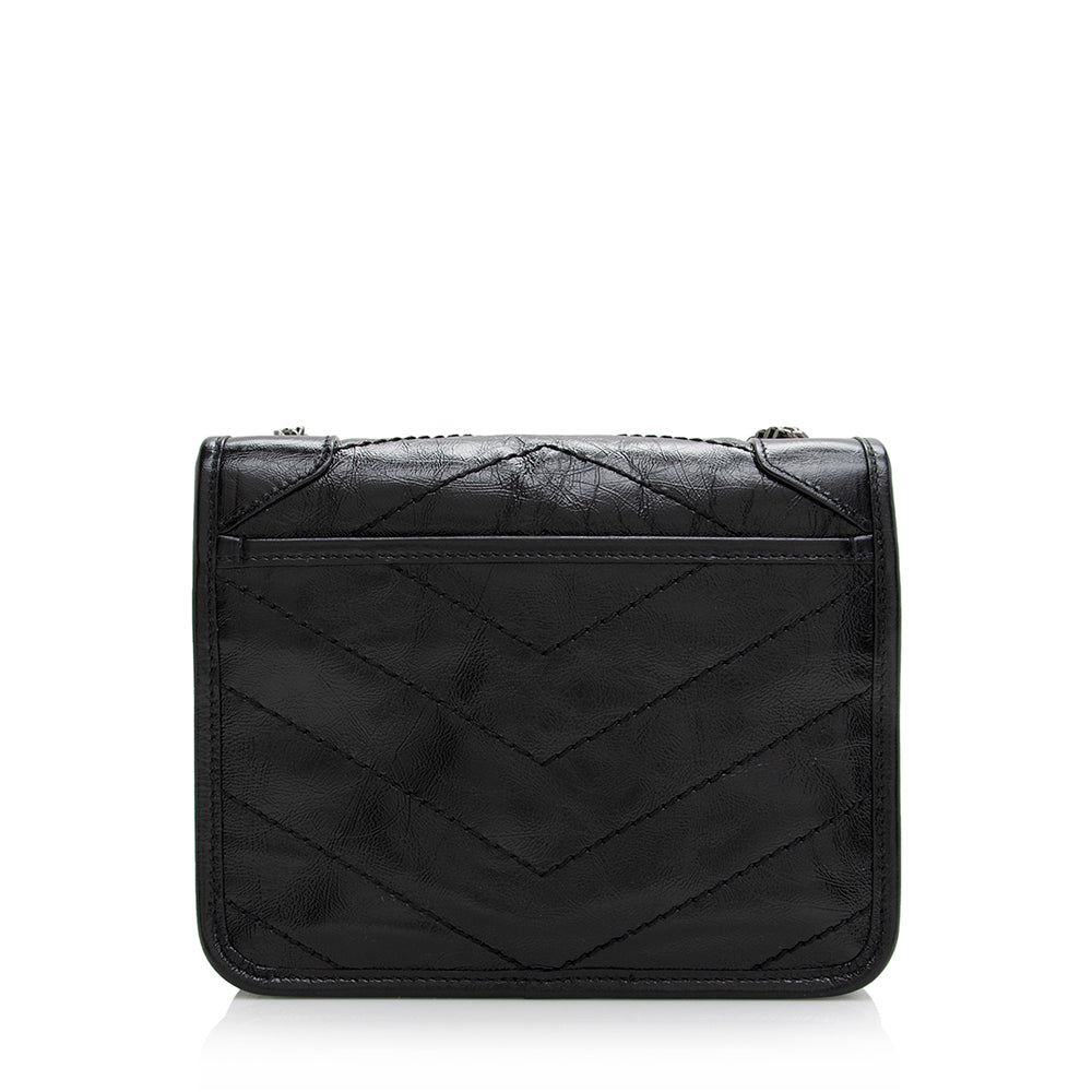 Saint Laurent Crinkled Calfskin Niki Chain Wallet (SHF-21363)