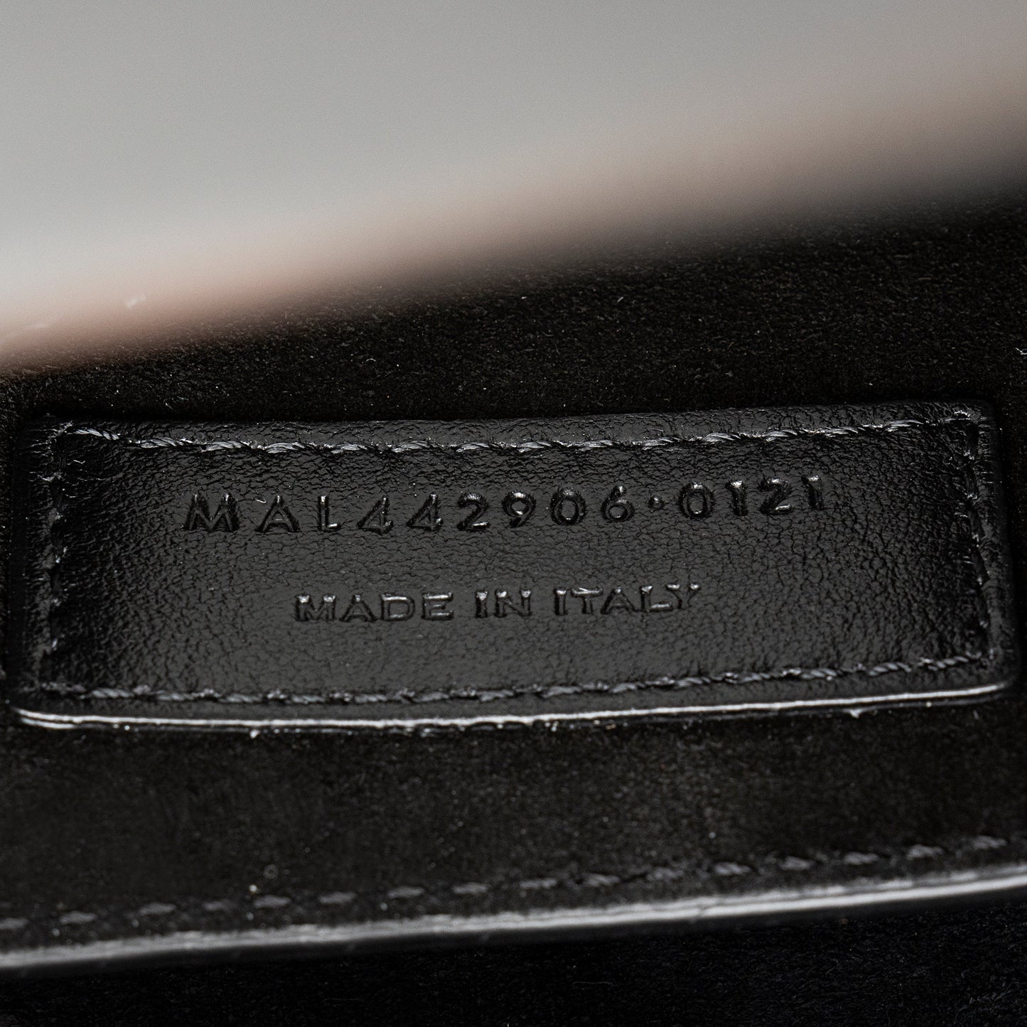 Saint Laurent Grained Calfskin Monogram Sunset Medium Shoulder Bag (SHF-23813)