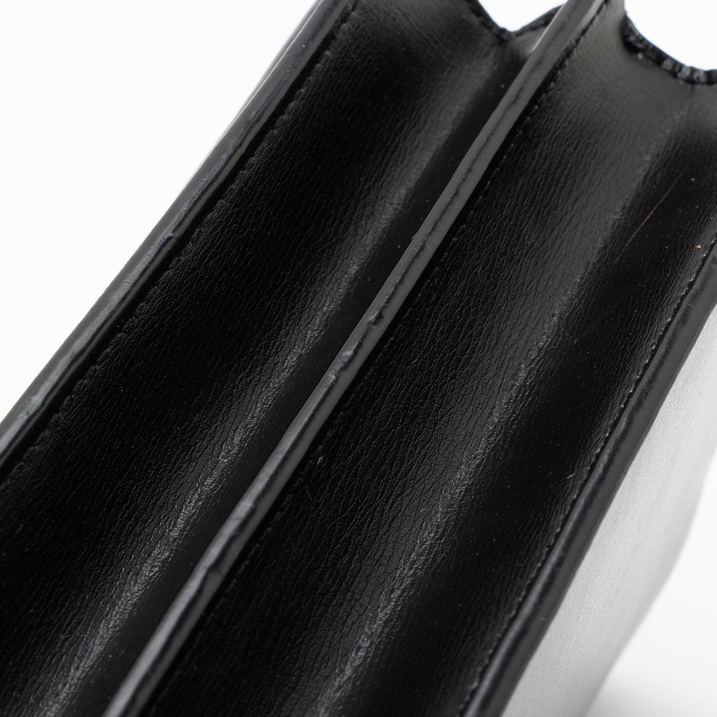 Saint Laurent Grained Calfskin Monogram Sunset Medium Shoulder Bag (SHF-8Ji2ue)