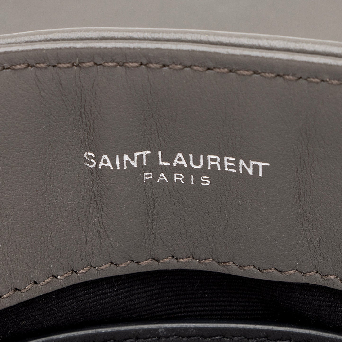 Saint Laurent Matelasse Calfskin LouLou Chain Small Crossbody Bag (SHF-22723)