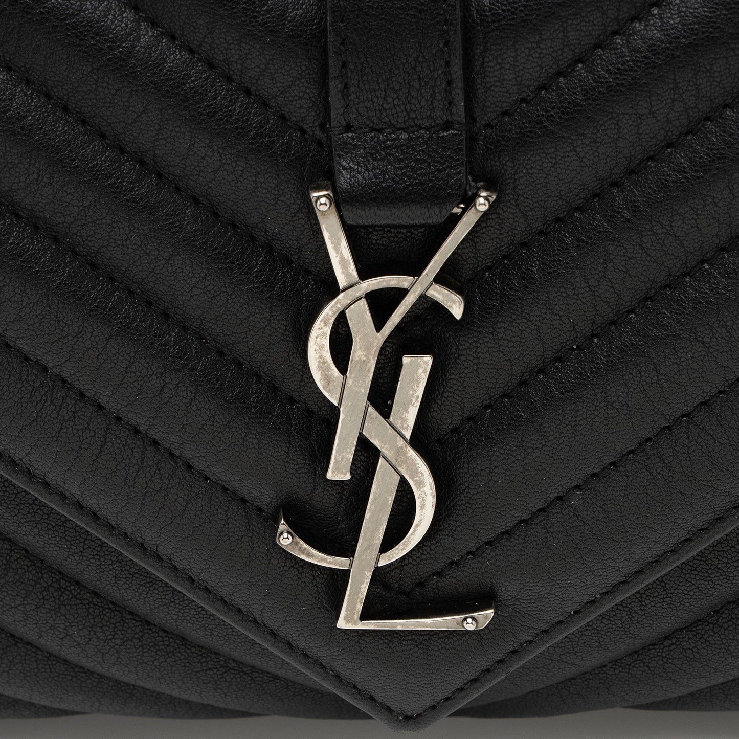 Saint Laurent Matelasse Calfskin Monogram College Medium Shoulder Bag (SHF-MMt0qg)