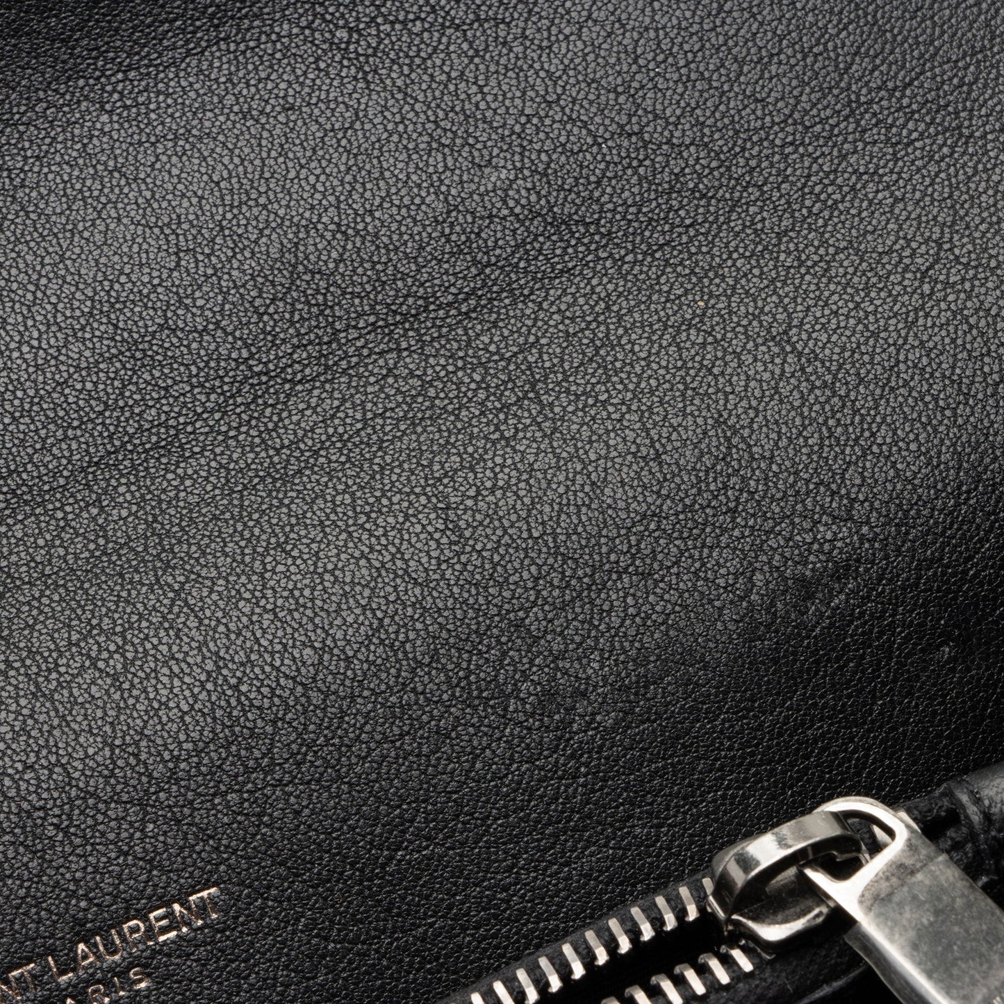 Saint Laurent Matelasse Calfskin Monogram College Medium Shoulder Bag (SHF-MMt0qg)