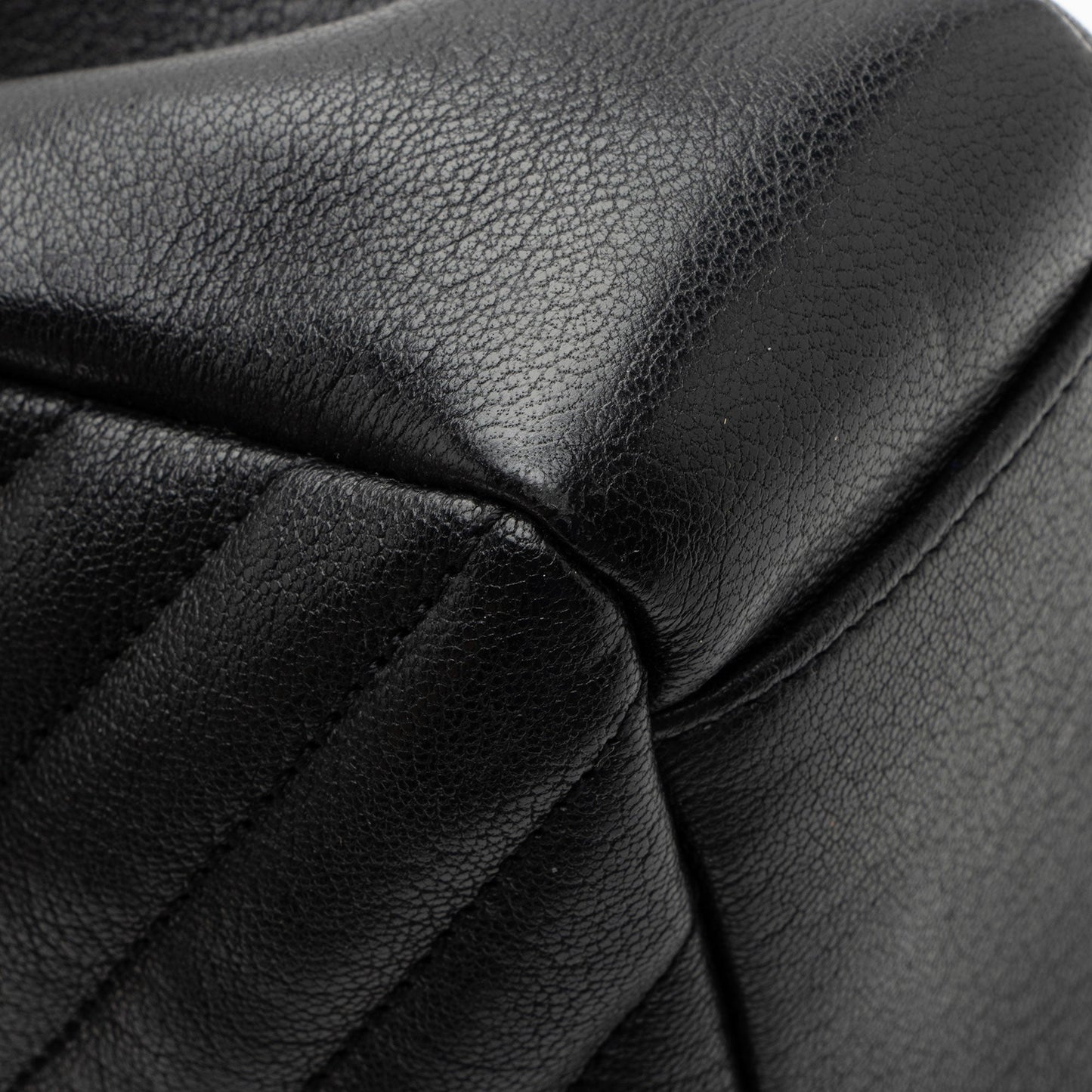 Saint Laurent Matelasse Calfskin Monogram College Medium Shoulder Bag (SHF-MMt0qg)