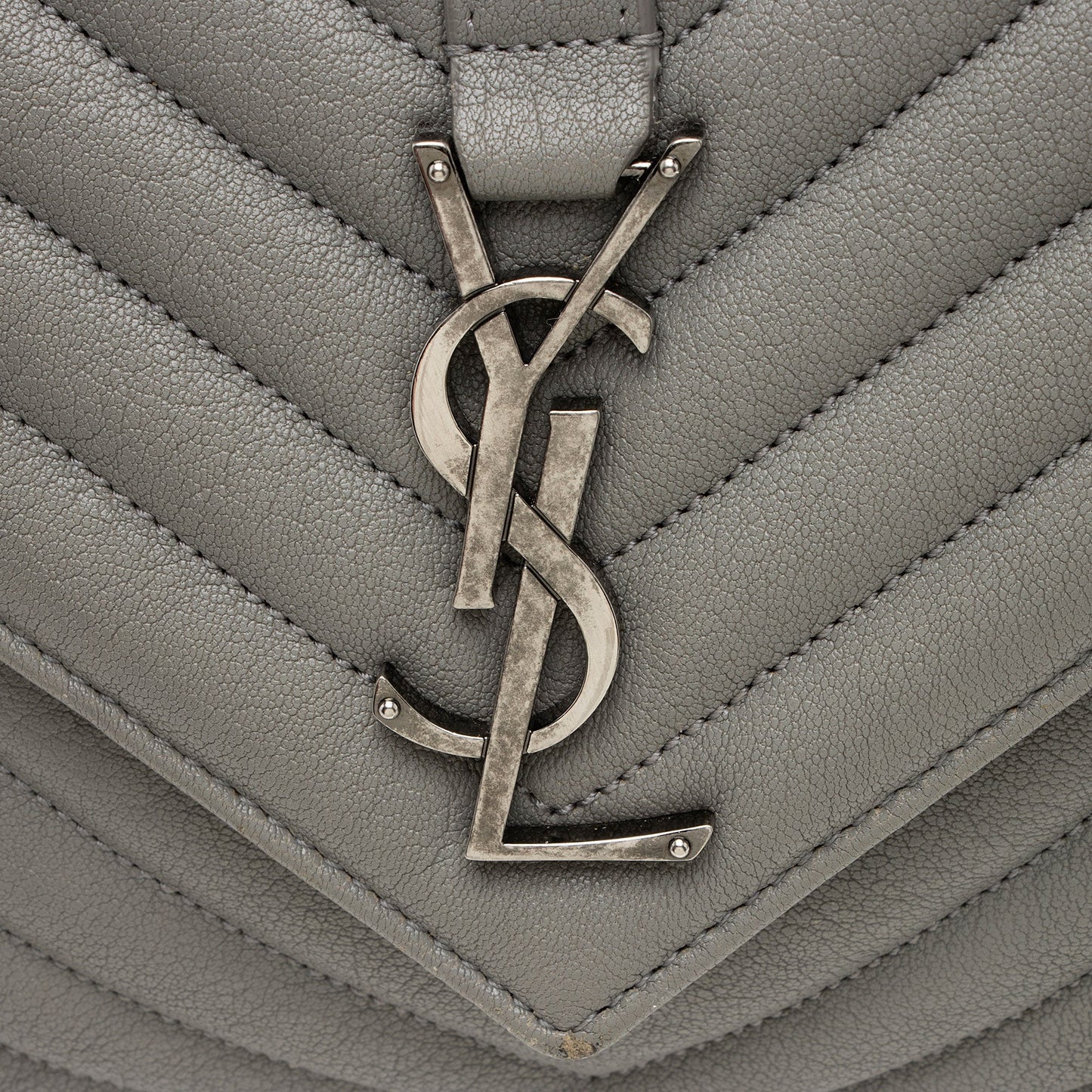 Saint Laurent Matelasse Calfskin Monogram College Medium Shoulder Bag (SHF-D2O1lS)