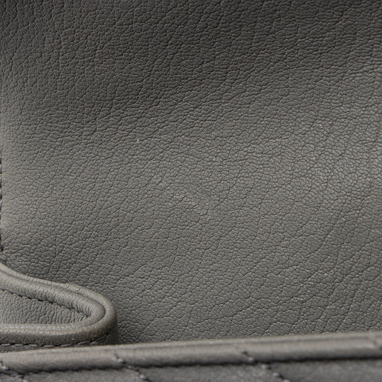 Saint Laurent Matelasse Calfskin Monogram College Medium Shoulder Bag (SHF-D2O1lS)
