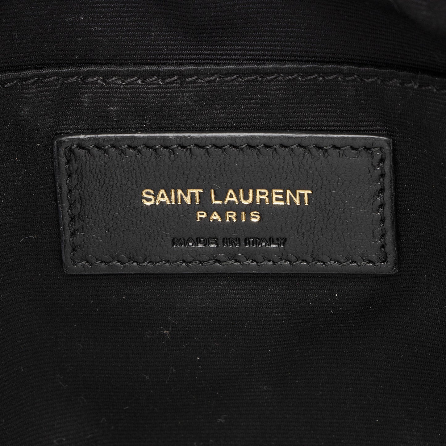 Saint Laurent Matelasse Calfskin Monogram Lou Camera Bag (SHF-Dlf8kG)
