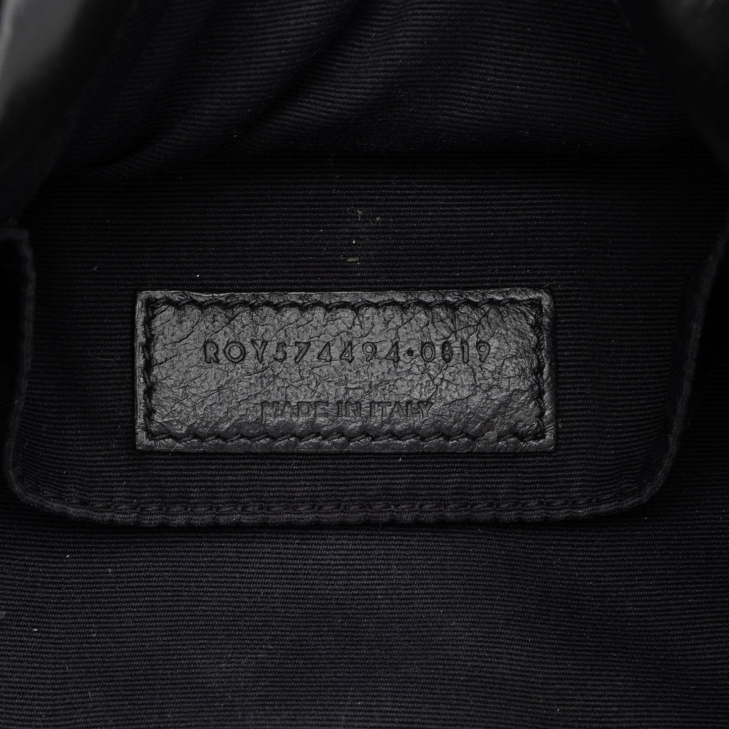 Saint Laurent Matelasse Calfskin Monogram Lou Camera Bag (SHF-ZcEqKL)