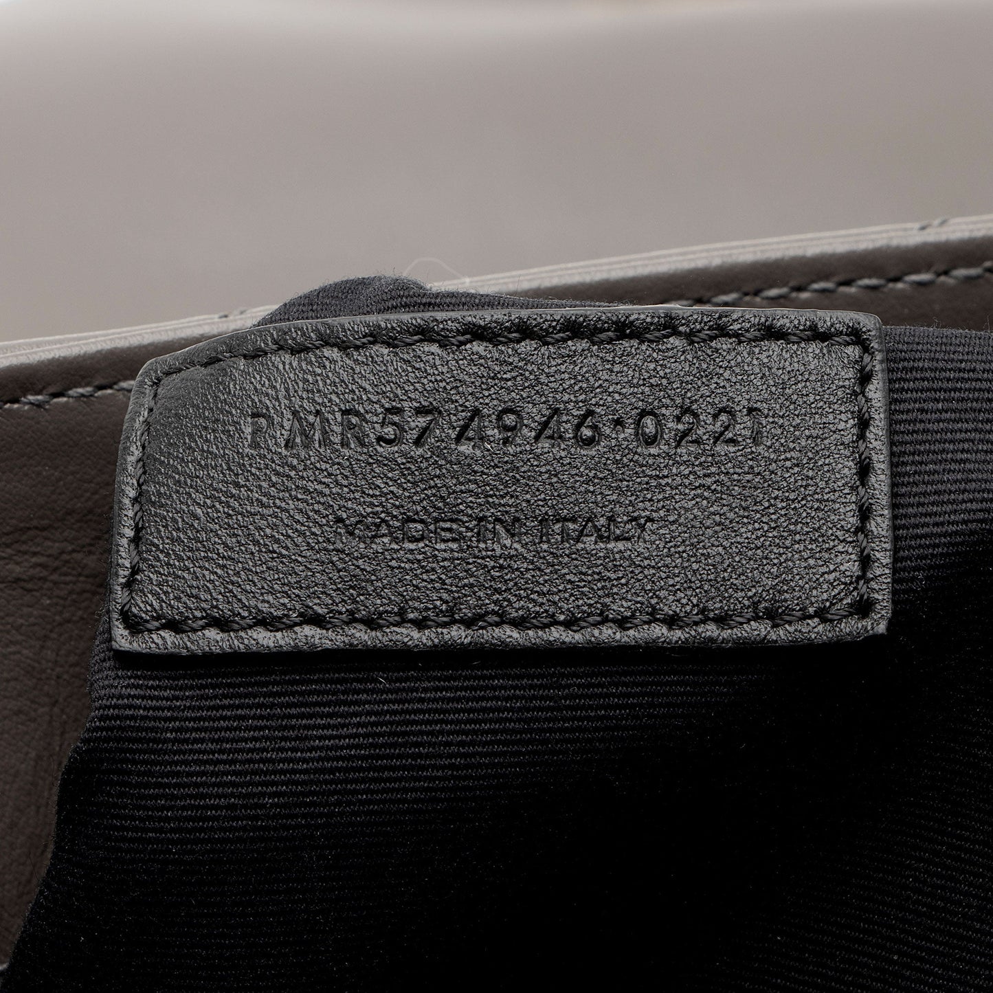Saint Laurent Matelasse Calfskin Monogram LouLou Chain Medium Shoulder Bag (SHF-19W4rm)