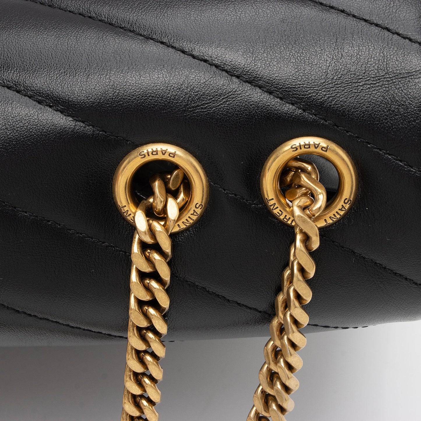 Saint Laurent Matelasse Calfskin Monogram LouLou Chain Medium Shoulder Bag (SHF-sPEp1X)