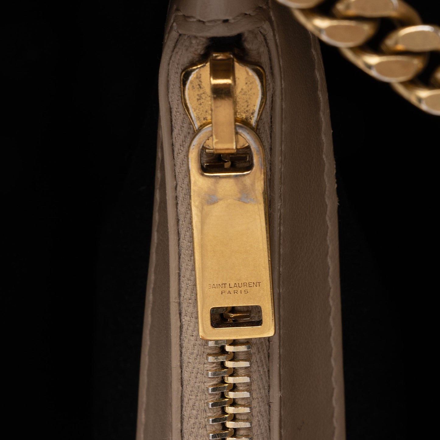 Saint Laurent Matelasse Calfskin Monogram LouLou Chain Medium Shoulder Bag (SHF-pCCeab)