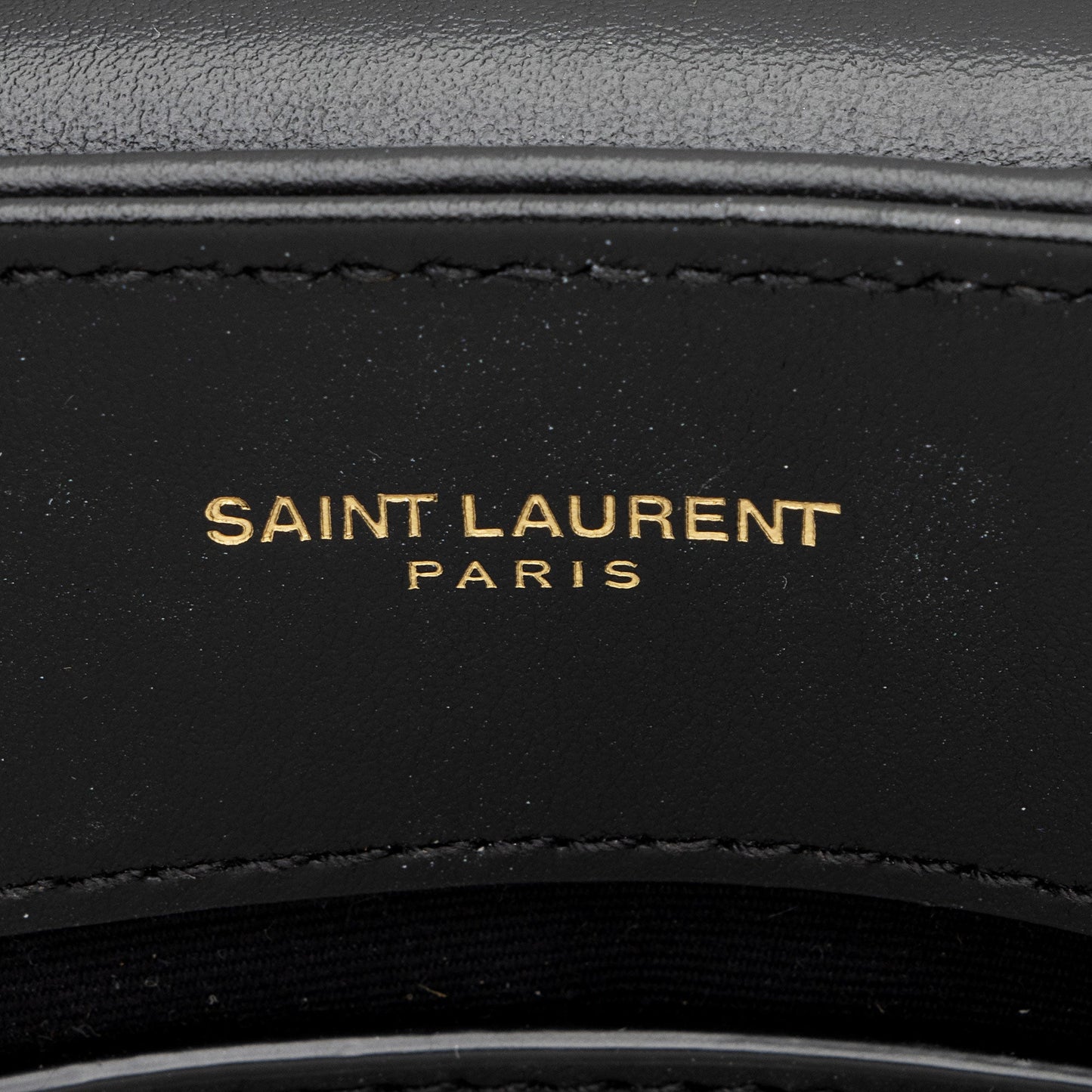 Saint Laurent Matelasse Calfskin Monogram LouLou Chain Small Crossbody (SHF-8o8aXB)