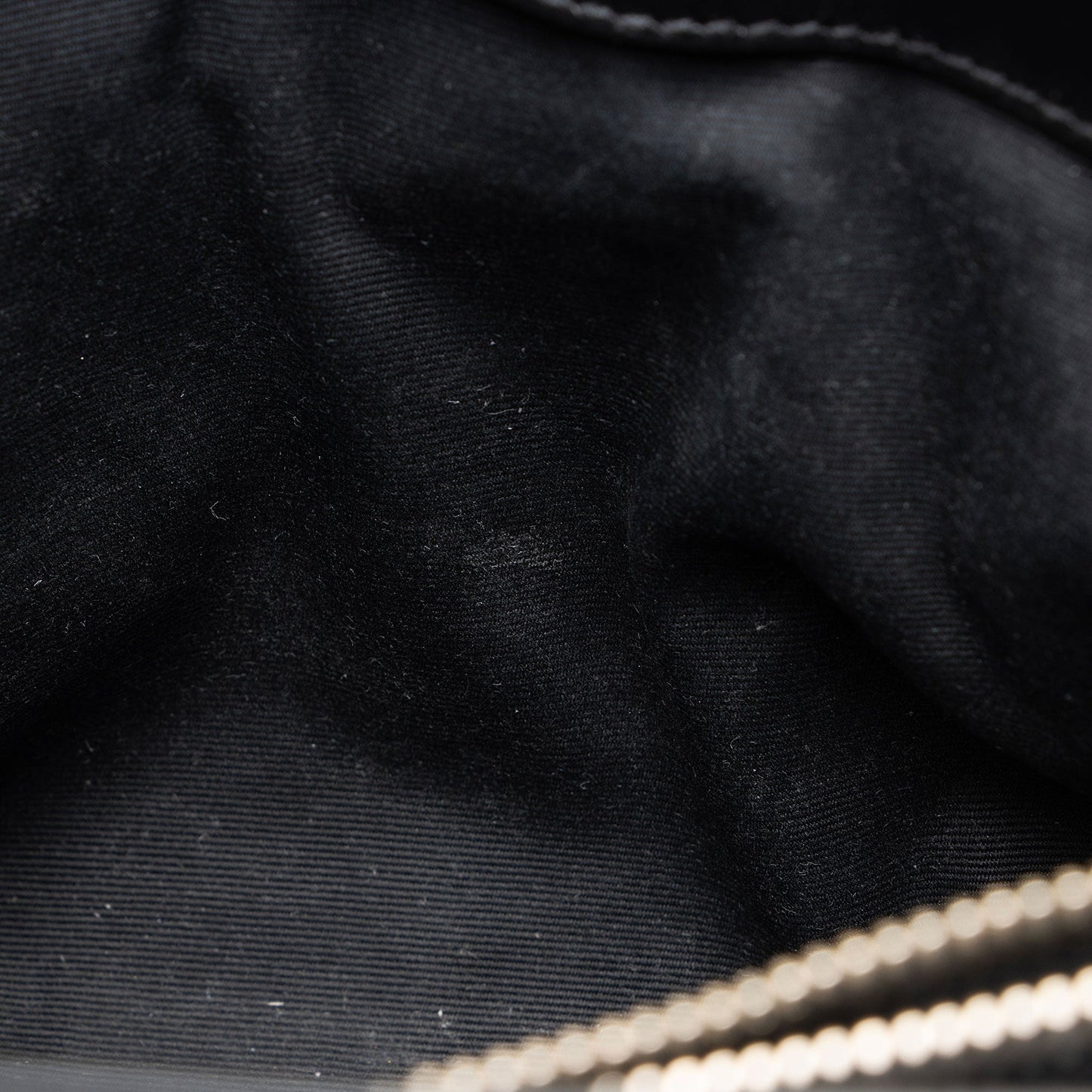Saint Laurent Matelasse Calfskin Monogram LouLou Chain Small Crossbody Bag (SHF-s725vF)