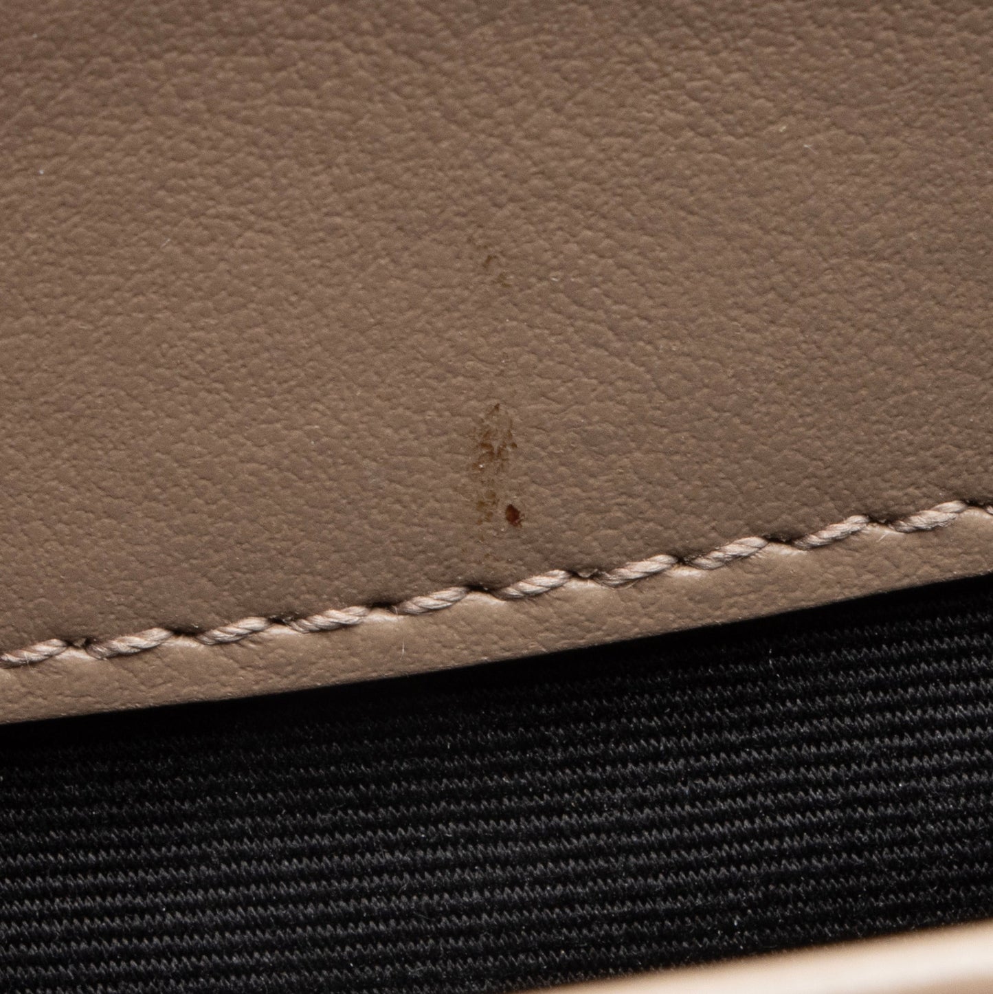 Saint Laurent Matelasse Calfskin Monogram LouLou Toy Crossbody Bag (SHF-23329)
