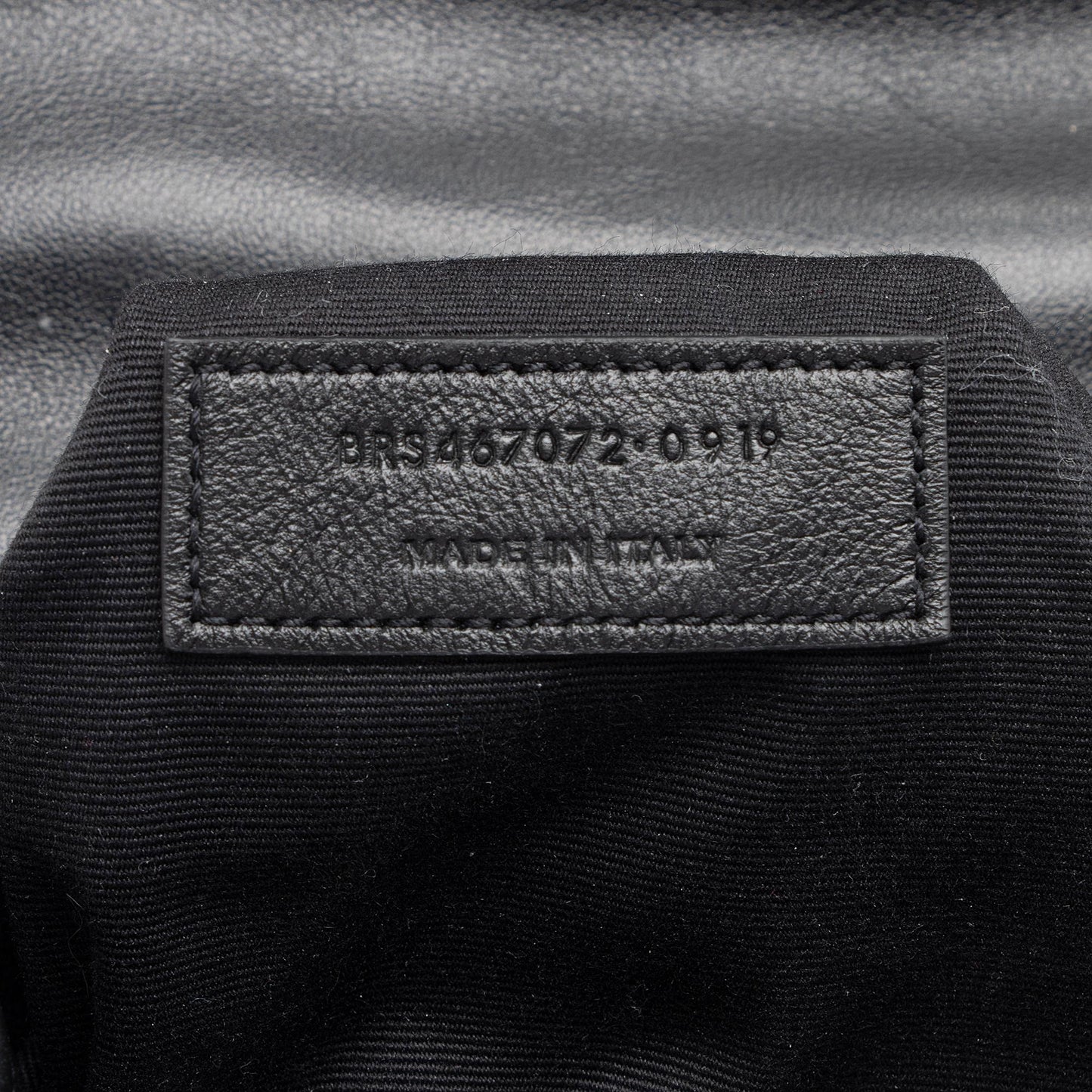 Saint Laurent Matelasse Calfskin Monogram LouLou Toy Crossbody Bag (SHF-3Lqn8O)