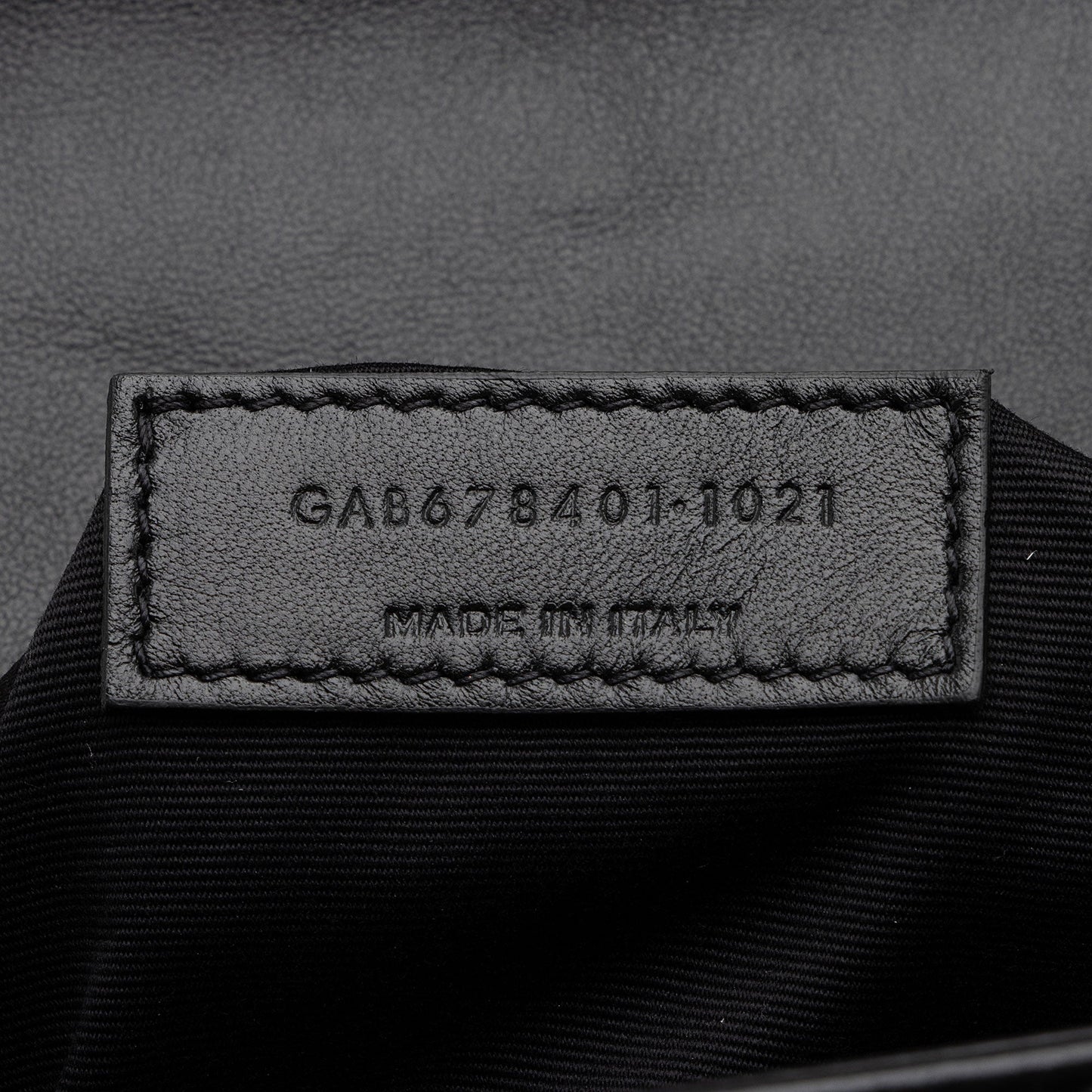 Saint Laurent Matelasse Calfskin Monogram LouLou Toy Crossbody Bag (SHF-tGwfOp)