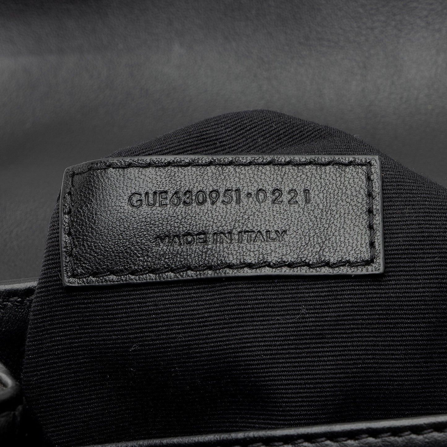 Saint Laurent Matelasse Calfskin Monogram LouLou Toy Crossbody Bag (SHF-8TLGZ0)