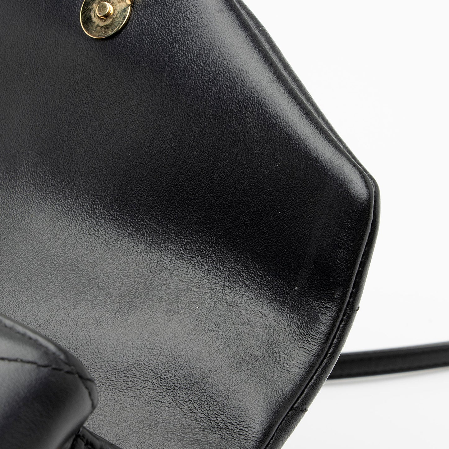 Saint Laurent Matelasse Calfskin Monogram LouLou Toy Crossbody Bag (SHF-8TLGZ0)