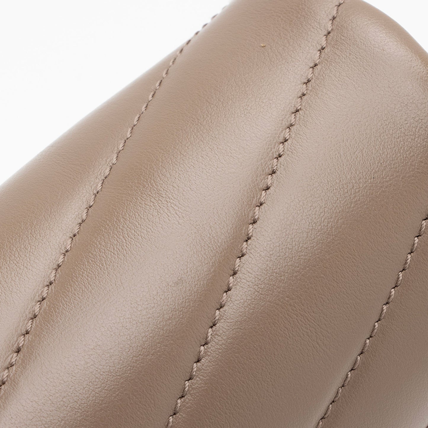 Saint Laurent Matelasse Calfskin Monogram LouLou Toy Crossbody Bag (SHF-IxNLUP)