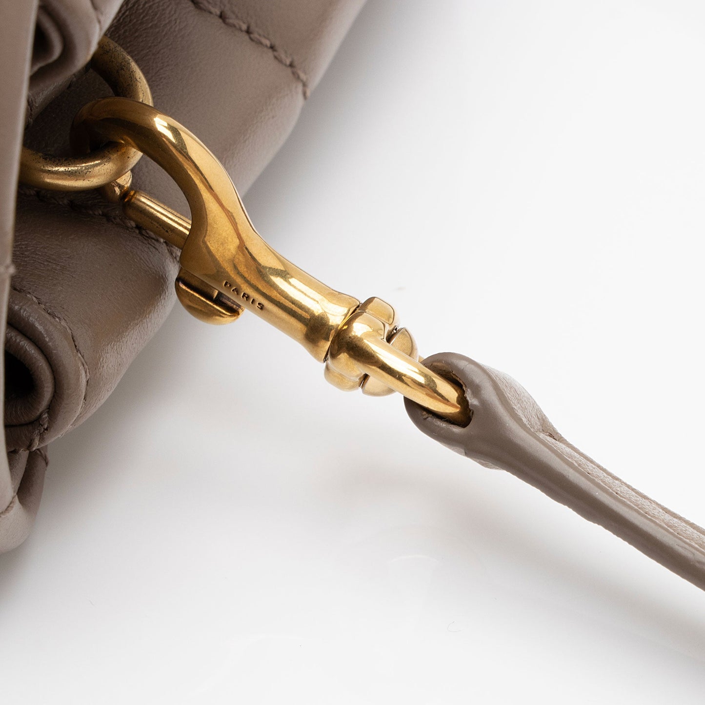Saint Laurent Matelasse Calfskin Monogram LouLou Toy Crossbody Bag (SHF-IxNLUP)