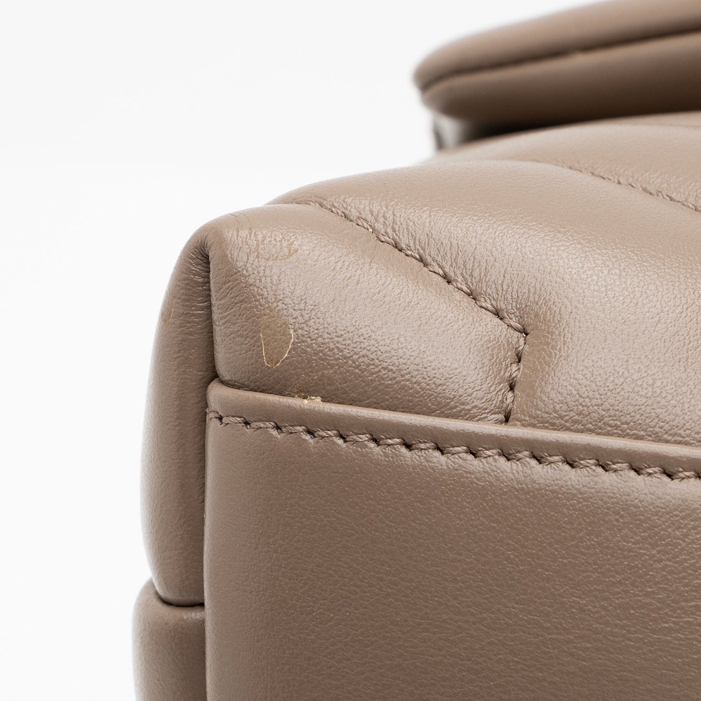 Saint Laurent Matelasse Calfskin Monogram LouLou Toy Crossbody Bag (SHF-IxNLUP)