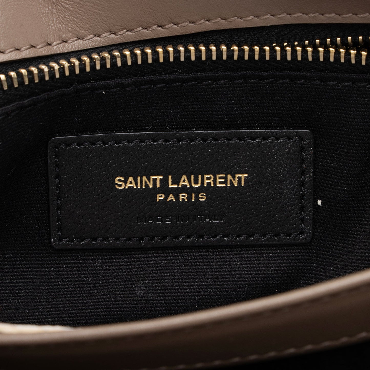 Saint Laurent Matelasse Calfskin Monogram LouLou Toy Crossbody Bag (SHF-IxNLUP)