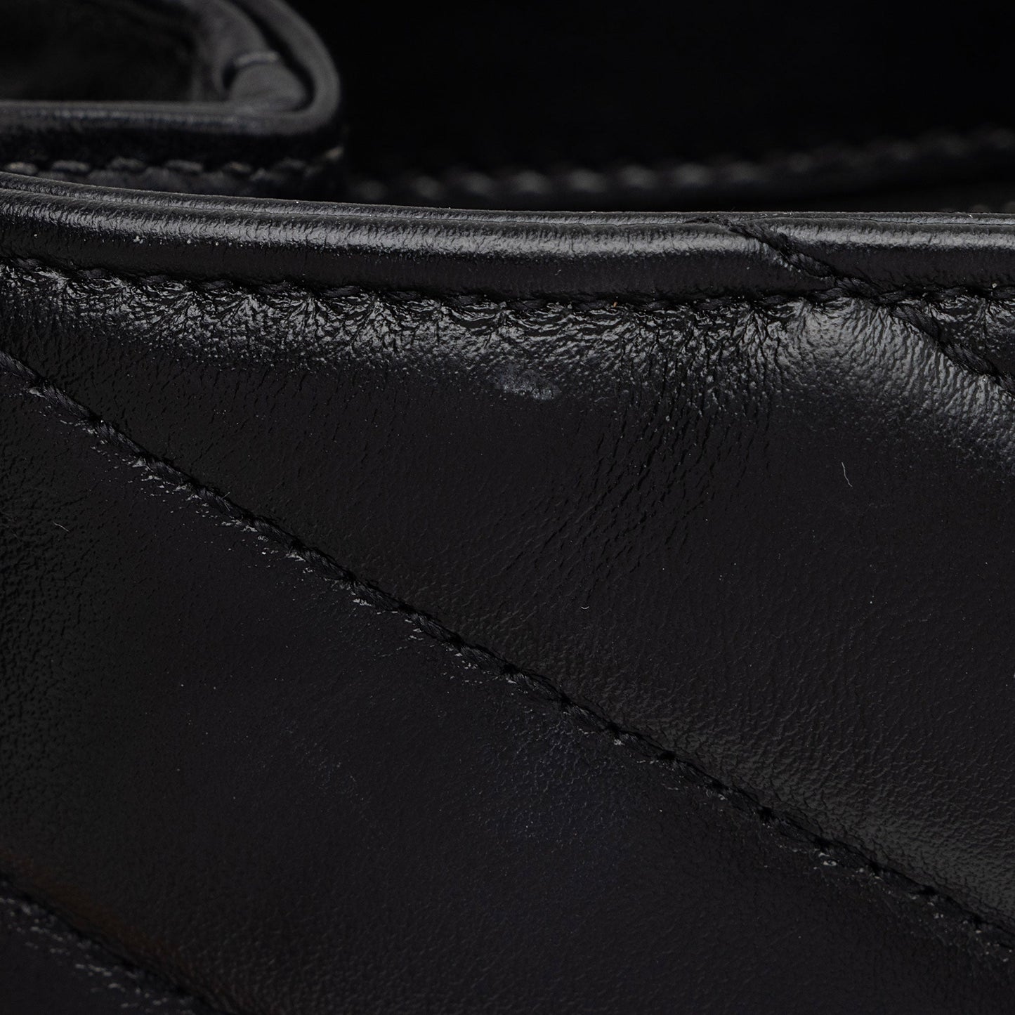 Saint Laurent Matelasse Calfskin Monogram LouLou Toy Crossbody (SHF-mABiaH)