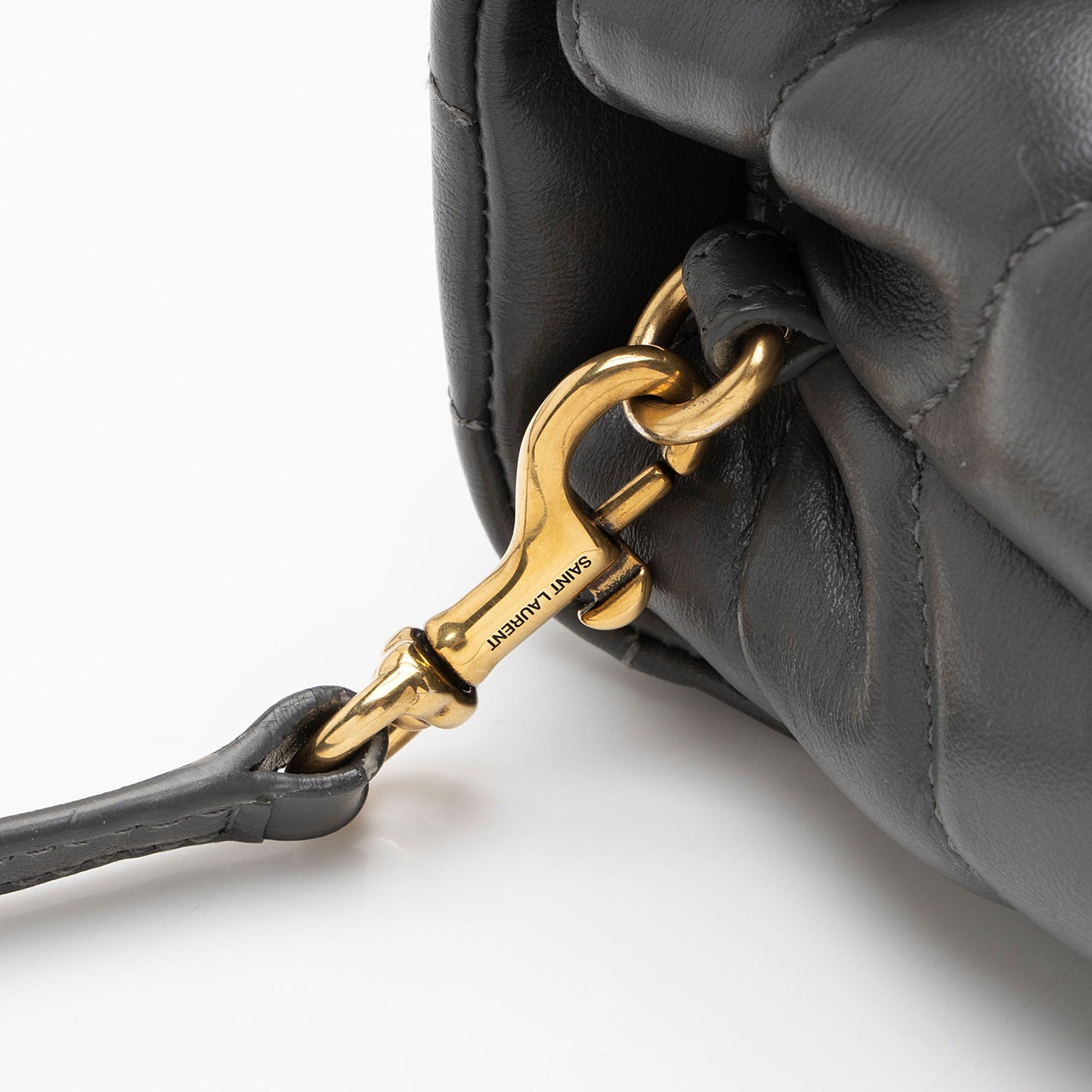 Saint Laurent Matelasse Calfskin Monogram LouLou Toy Crossbody (SHF-P5Bzym)