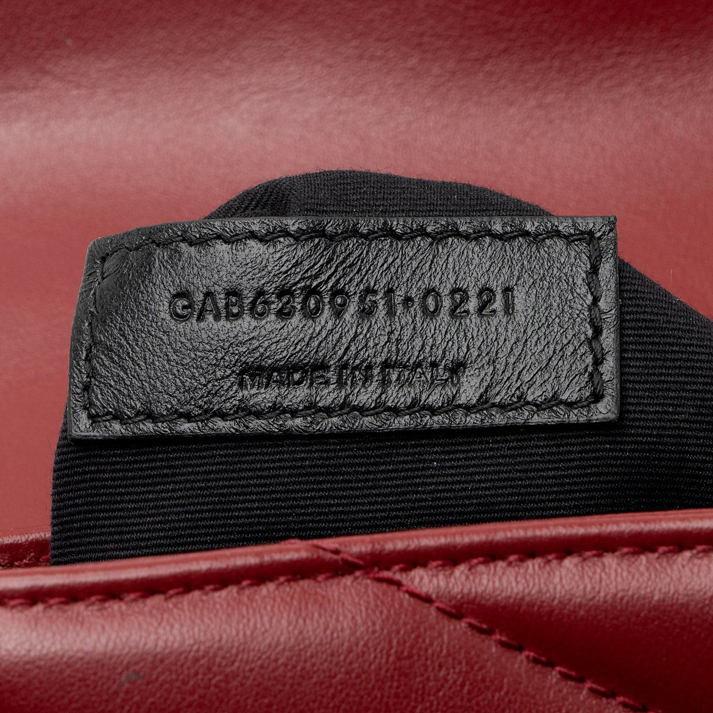 Saint Laurent Matelasse Calfskin Monogram LouLou Toy Crossbody (SHF-PXzdWg)