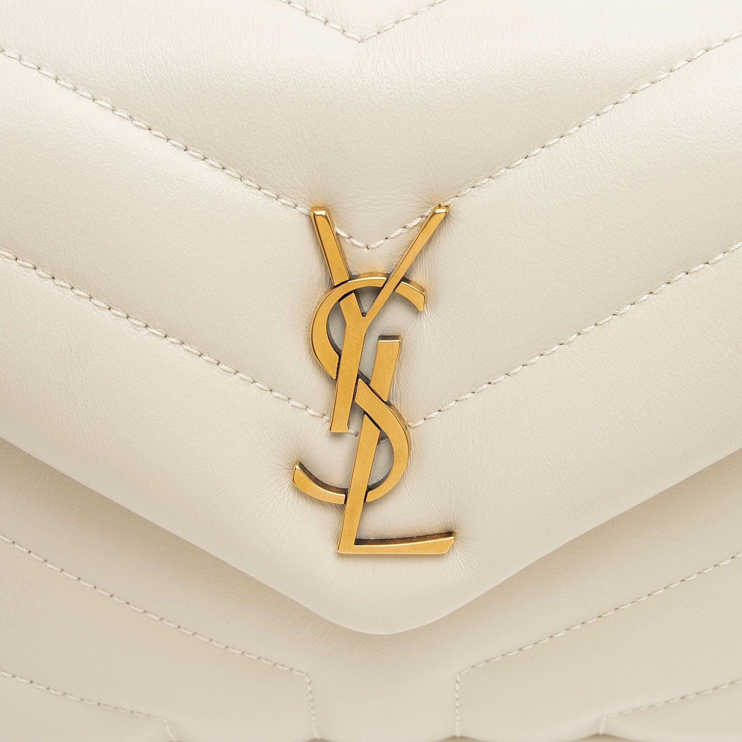 Saint Laurent Matelasse Calfskin Monogram LouLou Toy Crossbody (SHF-YCD9dJ)