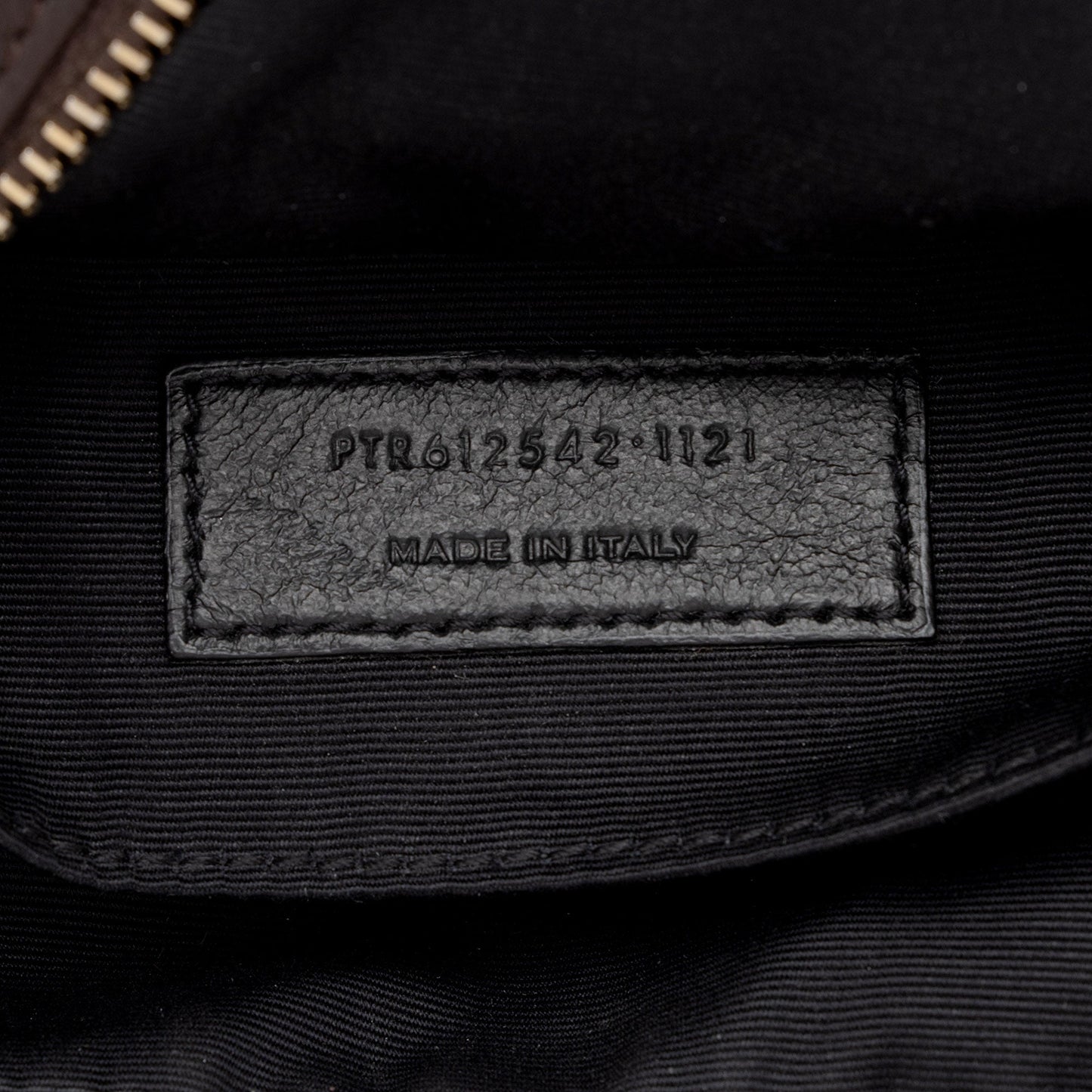 Saint Laurent Raffia Calfskin Monogram Lou Camera Bag (SHF-PUUOKP)