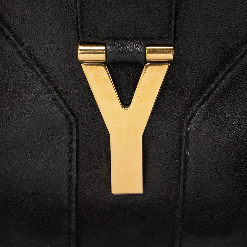 Saint Laurent Calfskin Classic Cabas Chyc Y Medium Tote - FINAL SALE (SHF-18423)