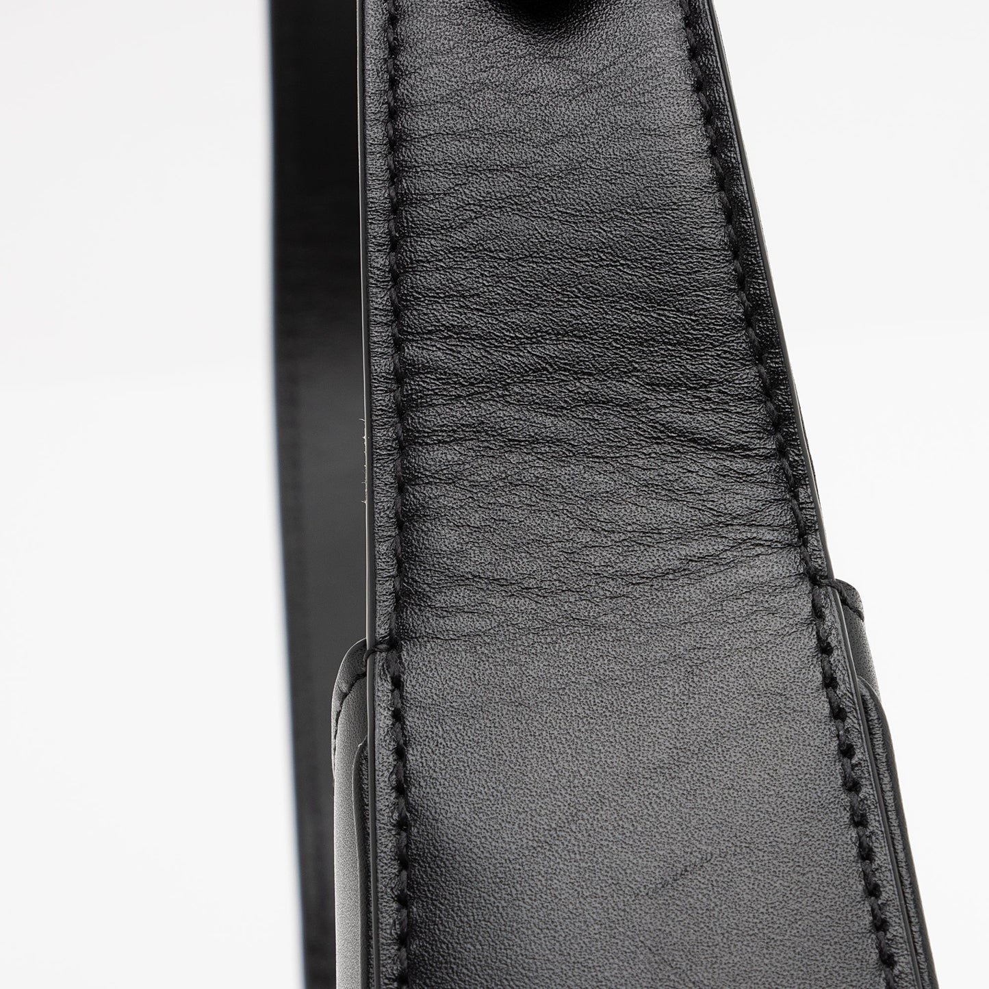 Saint Laurent Smooth Calfskin Le 5 A 7 Hobo (SHF-23023)