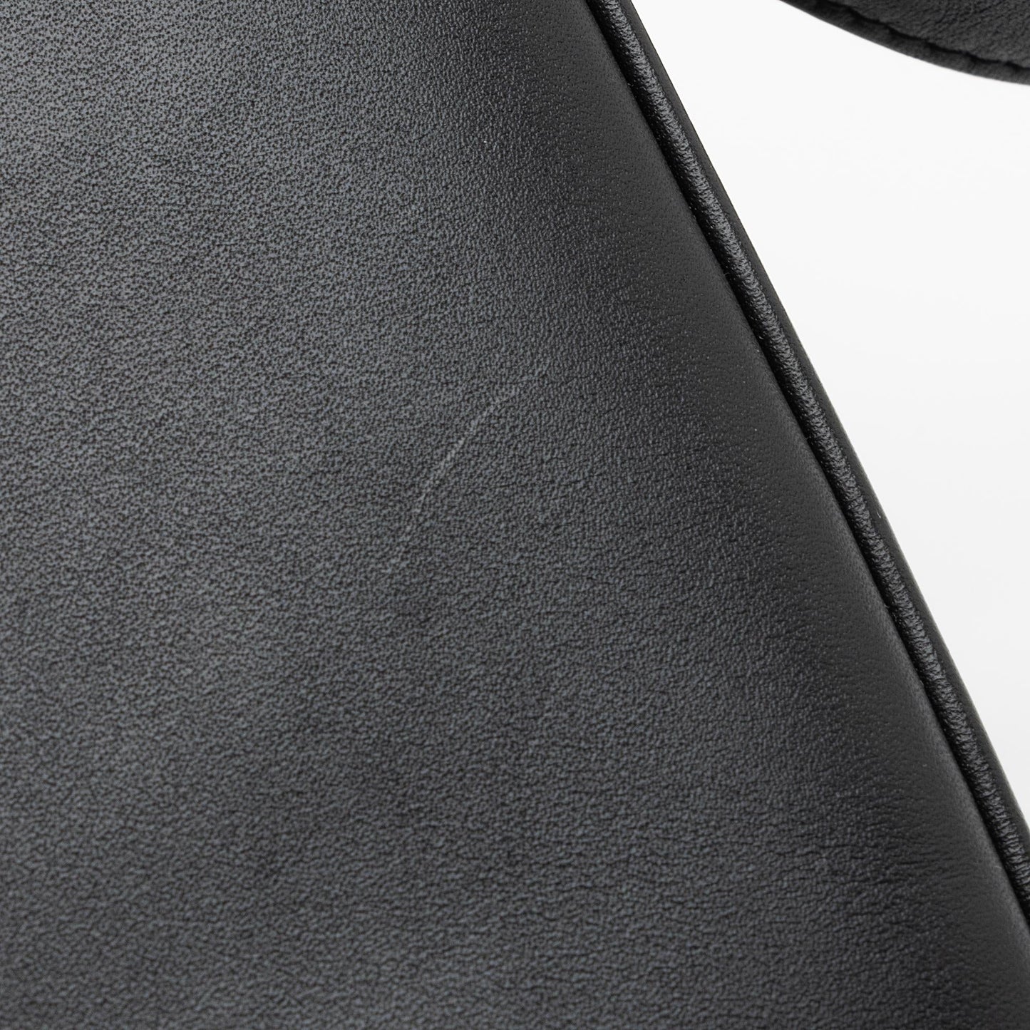 Saint Laurent Smooth Calfskin Le Maillon Shoulder Bag (SHF-1cEBlW)