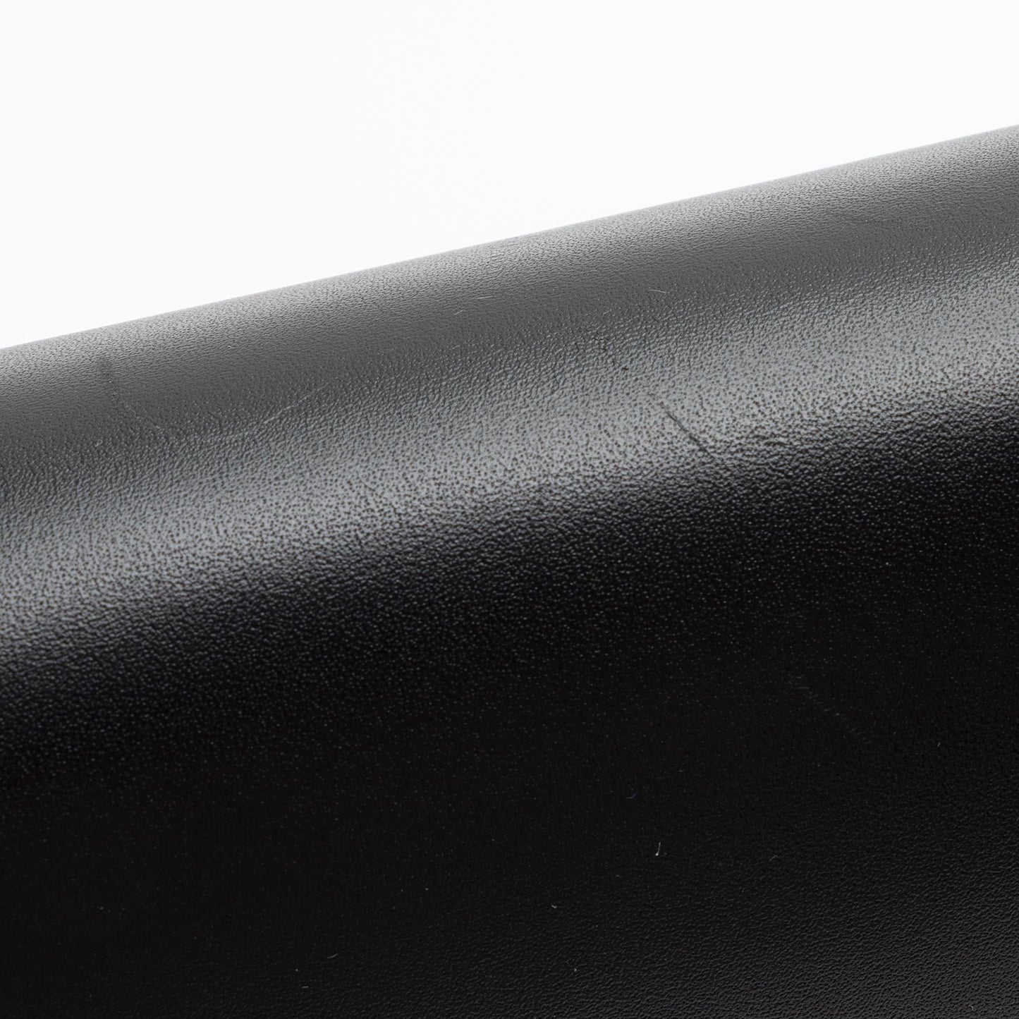 Saint Laurent Smooth Calfskin Le Maillon Shoulder Bag (SHF-1cEBlW)