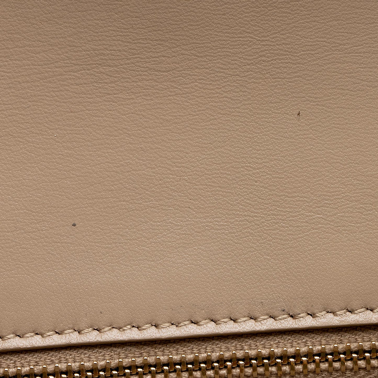 Saint Laurent Smooth Calfskin Le Maillon Shoulder Bag (SHF-ykAnZ1)